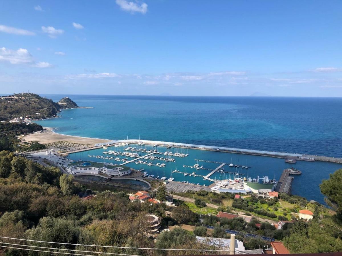 Appartamento Vista Mare Capo dʼOrlando Kültér fotó